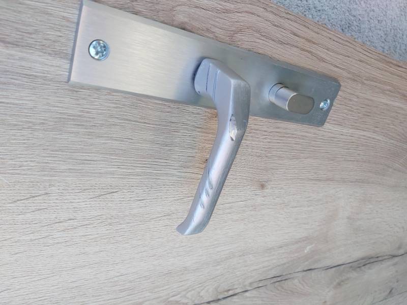 ox_sprzedam-drzwi-antywlamaniowe-porta-szer-90-cm-lewe