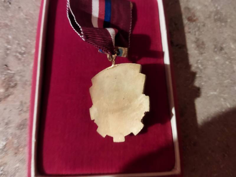 ox_porzadki-domowe-medal