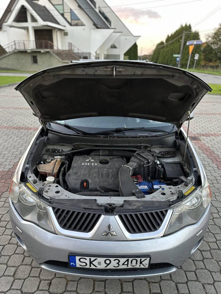 ox_mitsubishi-outlander-20-did-intense