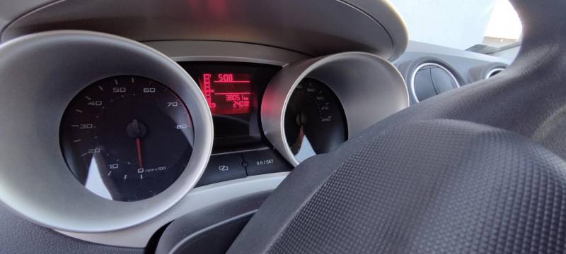 ox_seat-ibiza-2011r-clima-12tsi-niski-przebieg-38-000-km-ii-wlasciciel