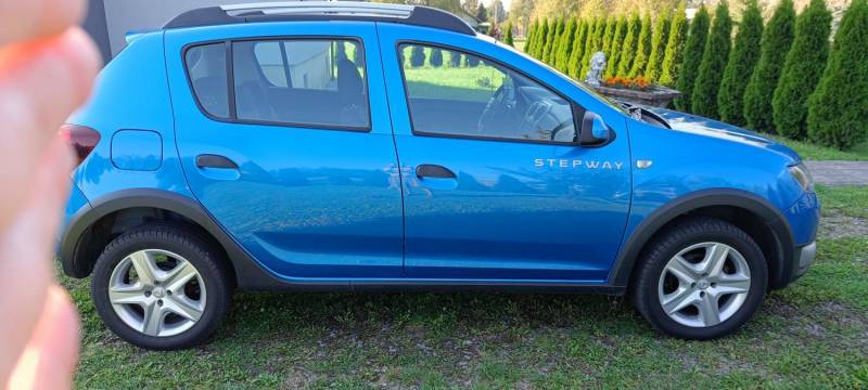 ox_dacia-sandero-stepway-201509-tceprywatny