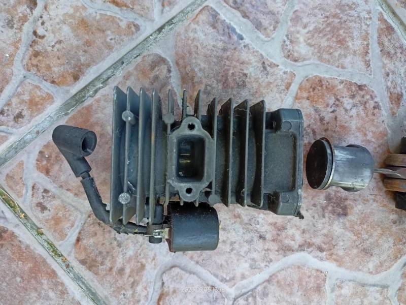 ox_huskvarna-r235-glowica-z-iskrownikiem-poj-ok-50-cm
