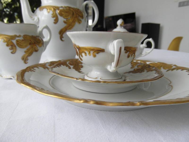 ox_sprzedam-serwis-obiadowo-kawowy-na-12-osob-porcelana