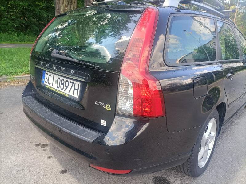 ox_volvo-v50-16-d-2011