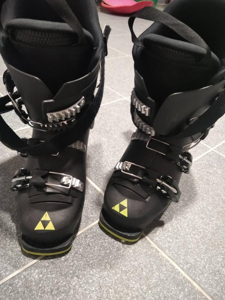 ox_sprzedam-narty-300zl-buty-narciarskie-200zl
