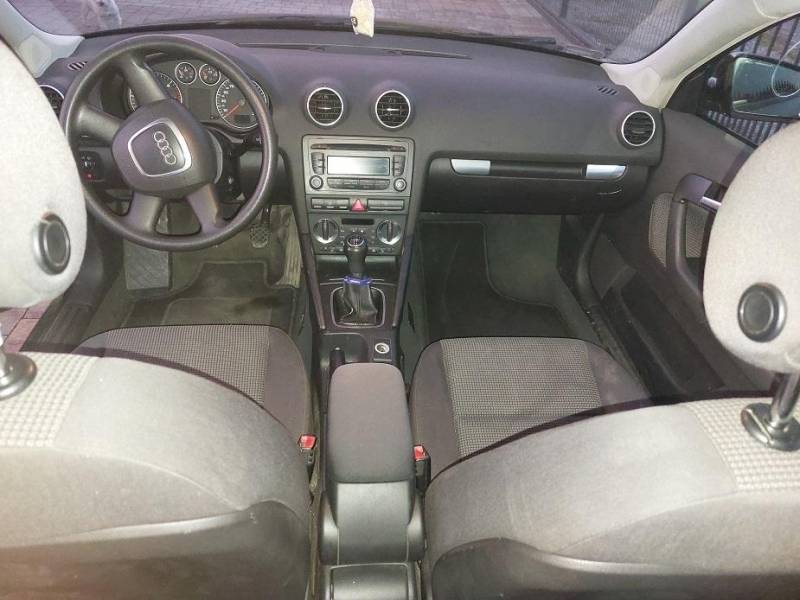 ox_audi-a3-8p-sportback-19-tdi-105km-310000-km