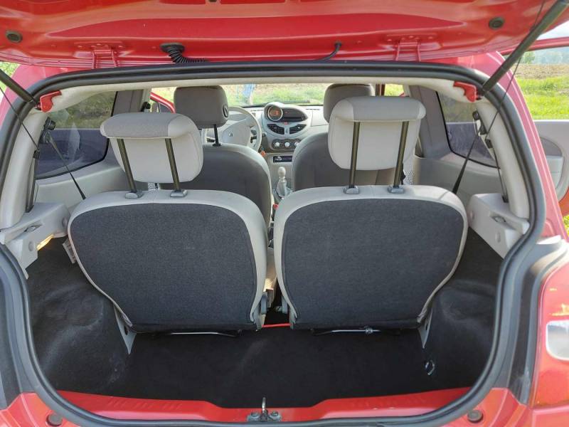 ox_renault-twingo-12-2009r