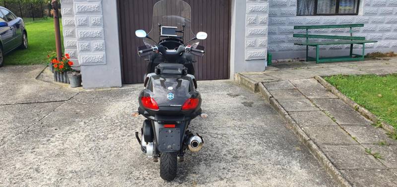 ox_piaggio-mp3-500-lt