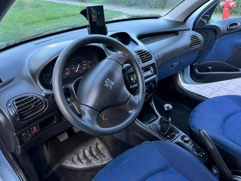 ox_sprzedam-peugeot-206