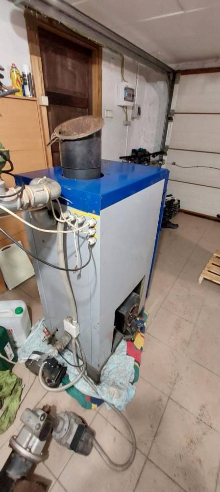 ox_uzywany-kociol-na-ekogroszek-z-podajnikiem-16kw