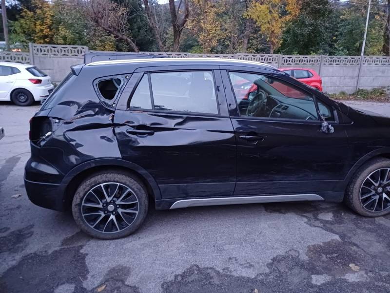 ox_suzuki-sx4-scross