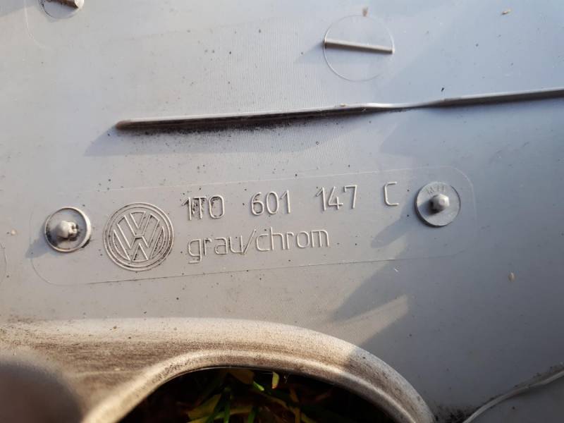 ox_kolpaki-vw-touran-16