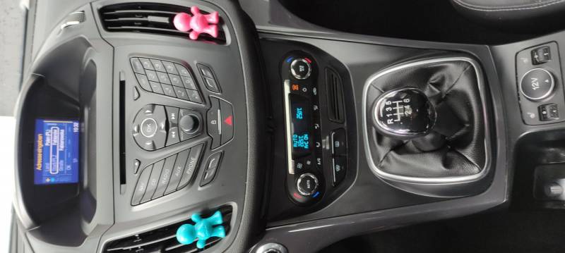 ox_ford-kuga-2014r-sprzedam