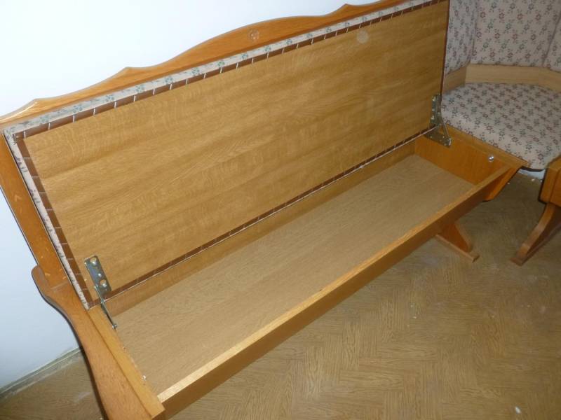 ox_rogowka-kuchenna-zestaw-rogowka-stol-2-krzesla