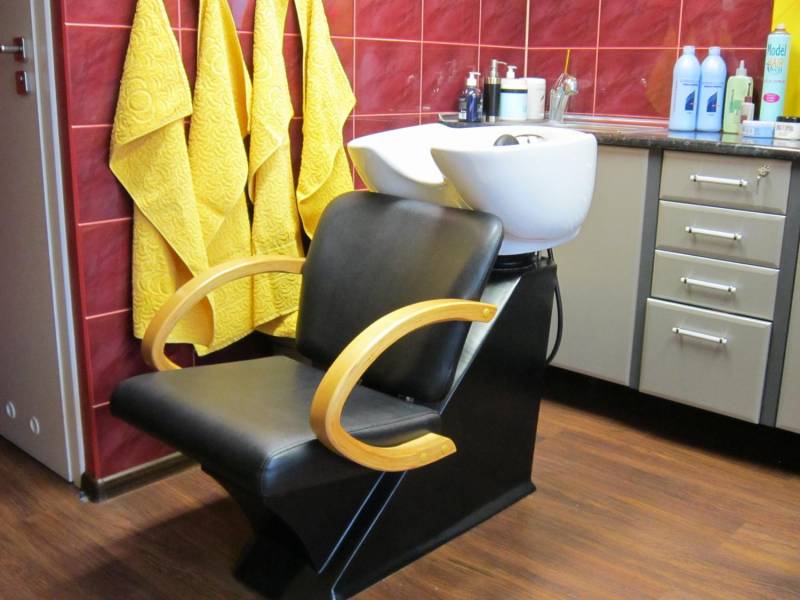ox_fryzjer-salon-fryzjerski-simoradz-strzyzenie-30zl-farbowanie
