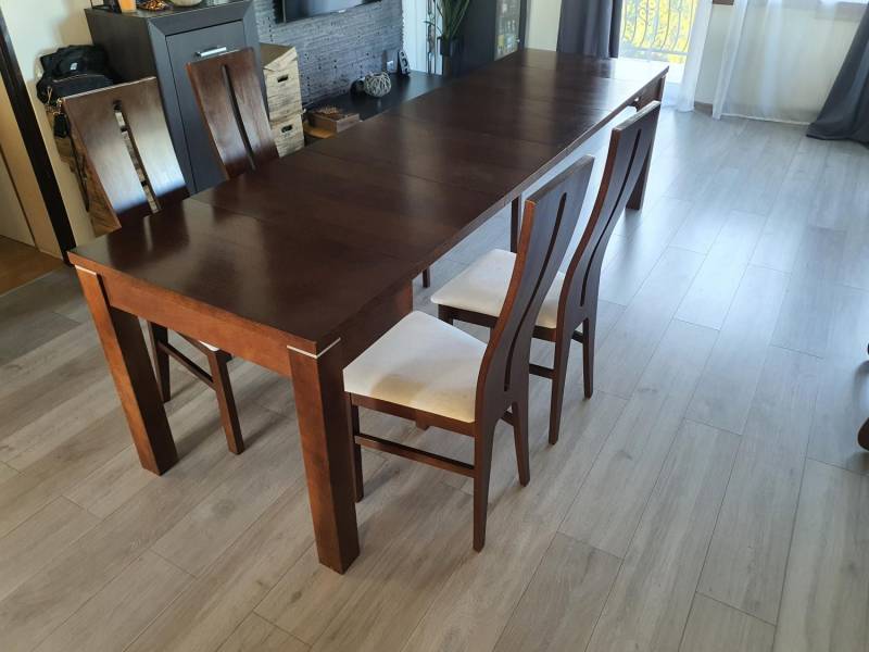 ox_stol-do-jadalni-w-kolorze-wenge-rozkladany-z-80cm-do-280cm-z-krzeslami