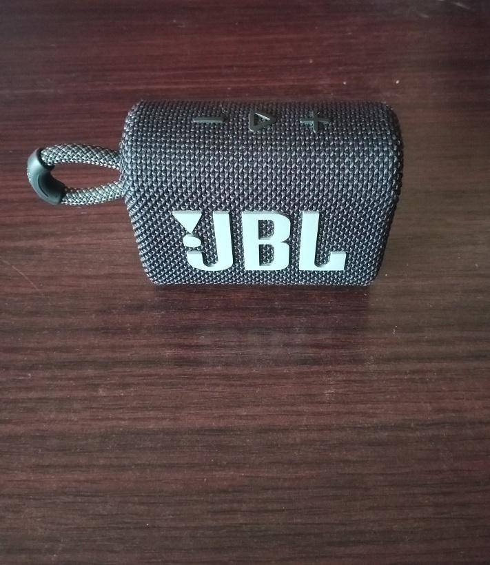 ox_glosnik-jbl-go-3