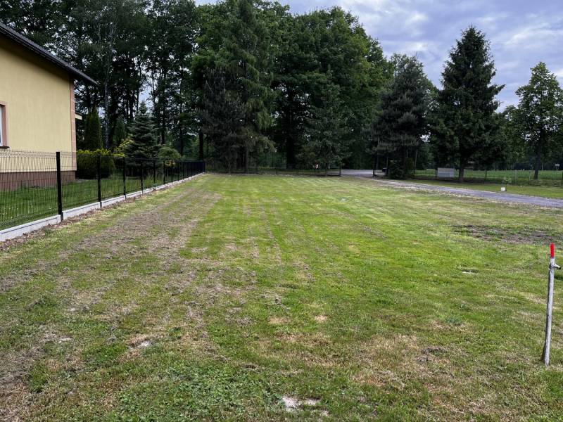 ox_dzialki-budowlane-2-szt-z-kpl-mediow-na-terenie-z-super-lokalizacja