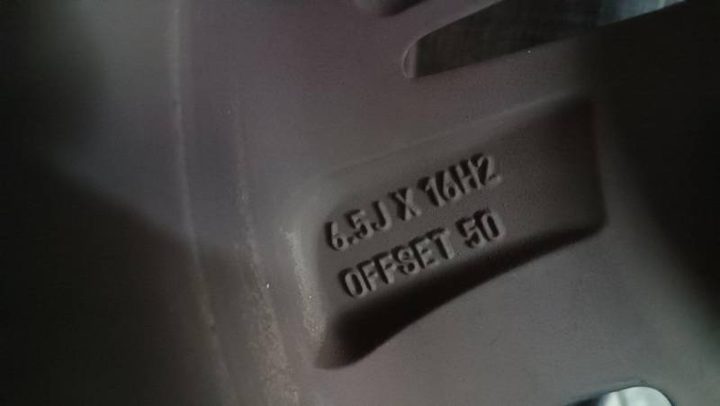 ox_kola-zimowe-hyundai-i30-opony-rok-2022