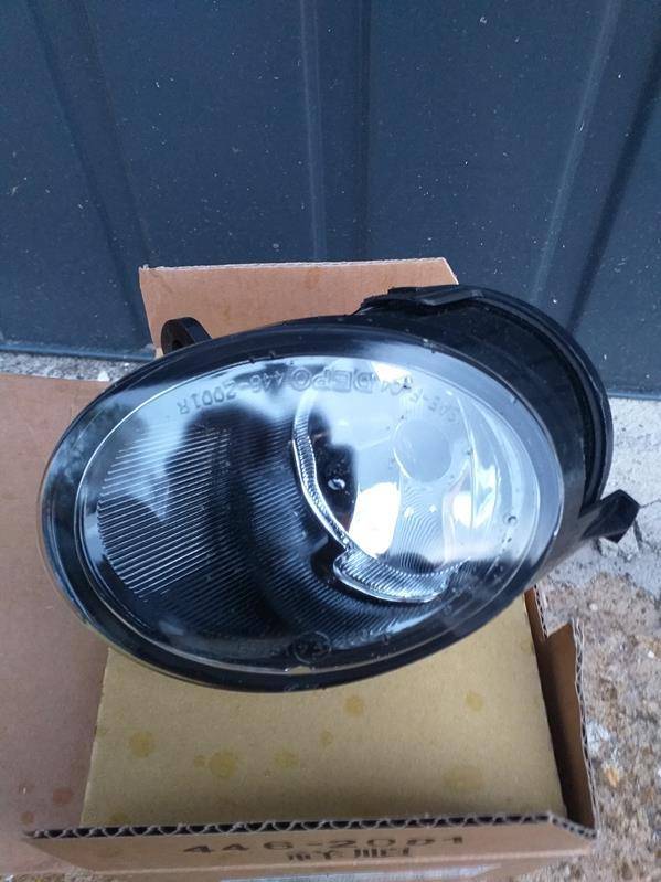 ox_lampa-przeciwmgielna-prawa-audi-a6-c6-4f2-0404-0811
