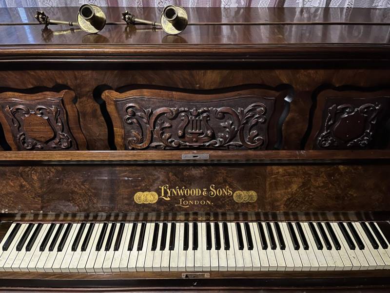 ox_sprzedam-pianino