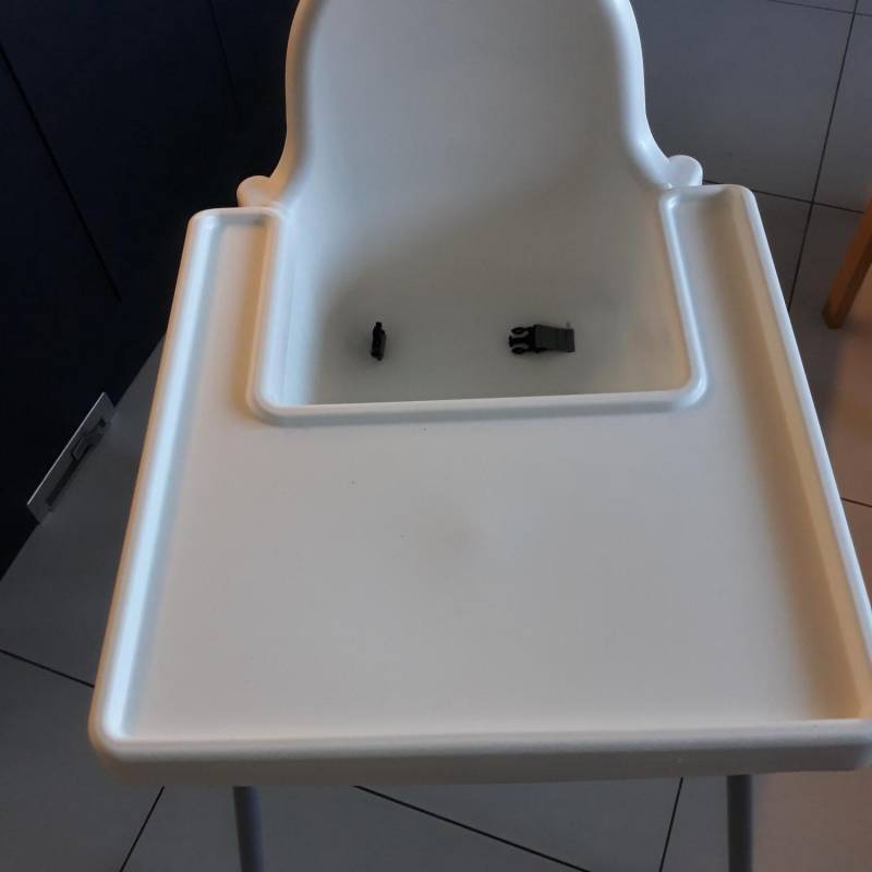 ox_krzeselko-do-karmienia-ikea