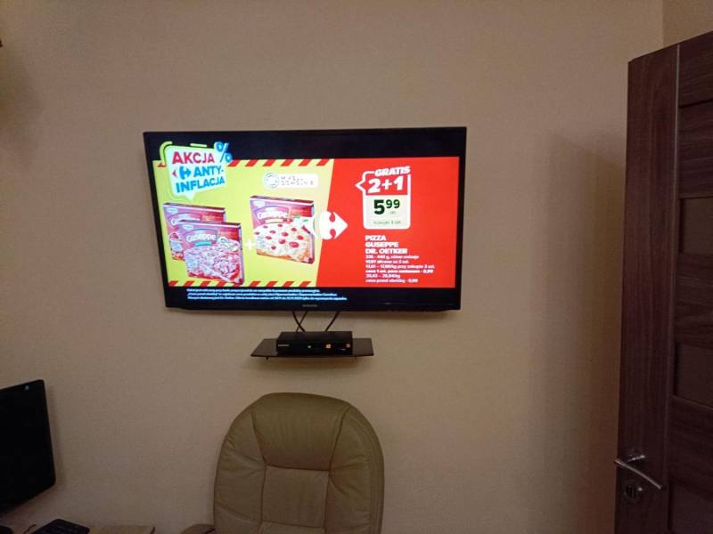 ox_telewizor-samsung-40-cali-super-stan-prawie-nie-uzywany