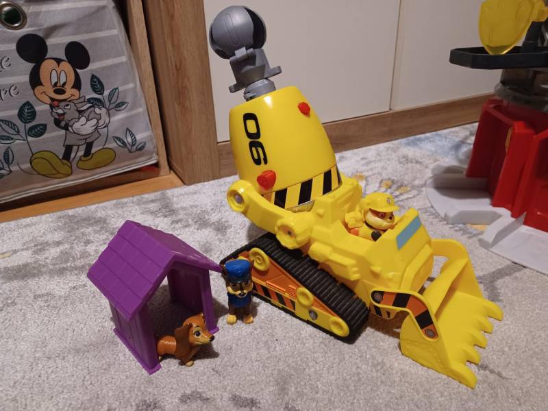 ox_psi-patrol-duzy-buldozer