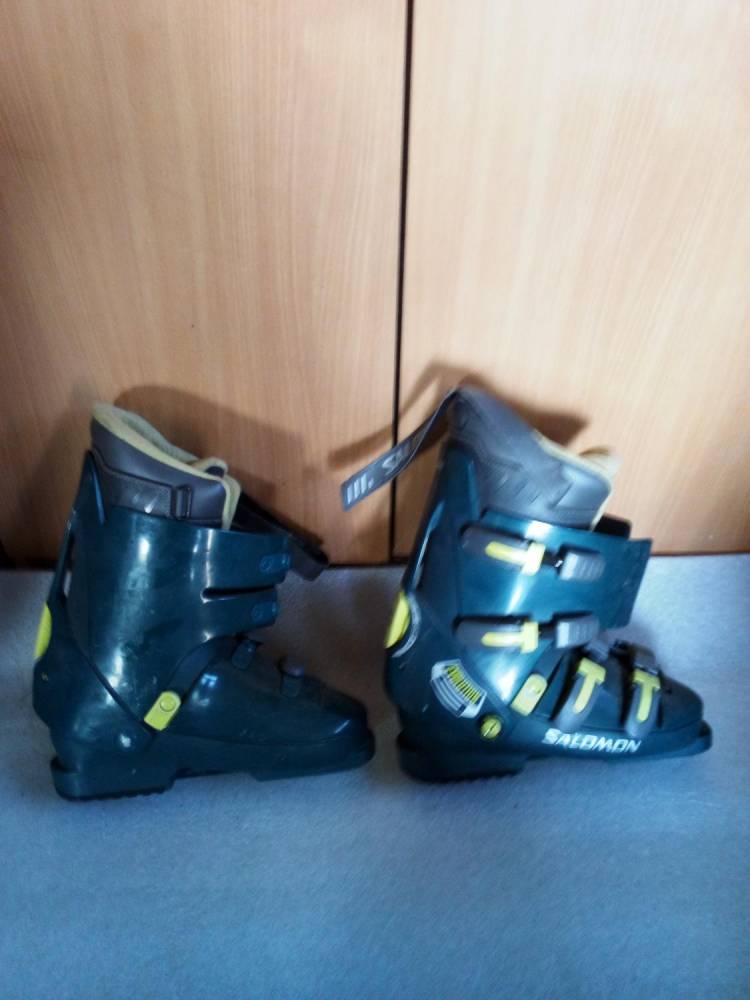ox_sprzedam-narty-atomic-rossignol-buty-narciarskie-skoczow