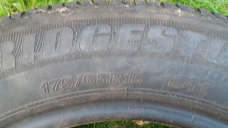 ox_opona-15-bridgestone