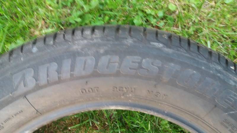 ox_opona-15-bridgestone