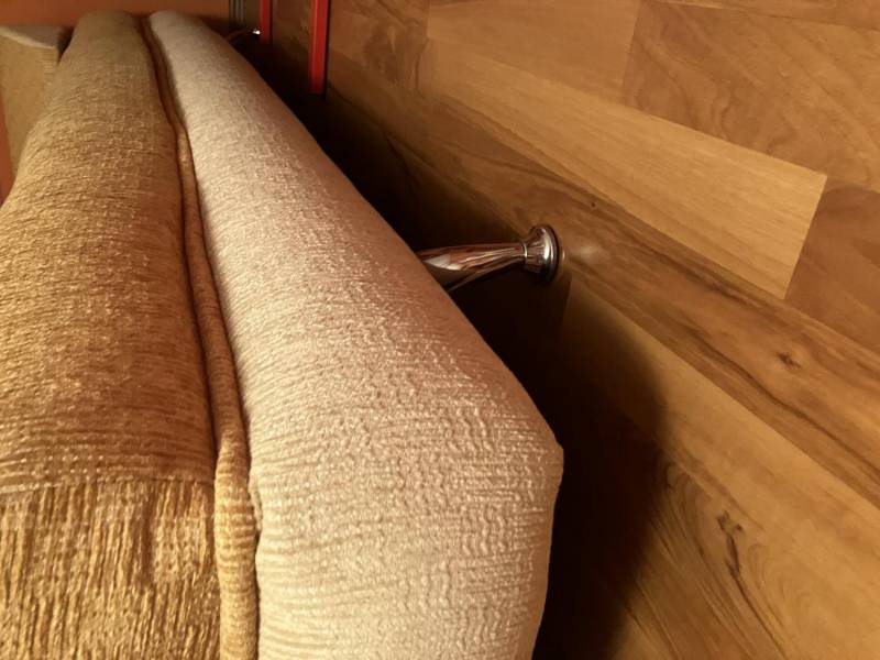 ox_sofa-rozkladana-ze-schowkiem