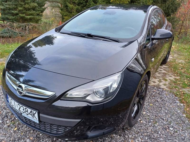 ox_opel-astra-j-gtc