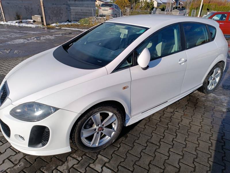 ox_seat-leon-ii-lift-2011r-12tsi-mb-design