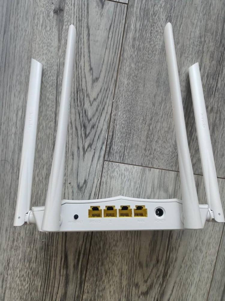 ox_router-tenda-ac-1200-model-ac5