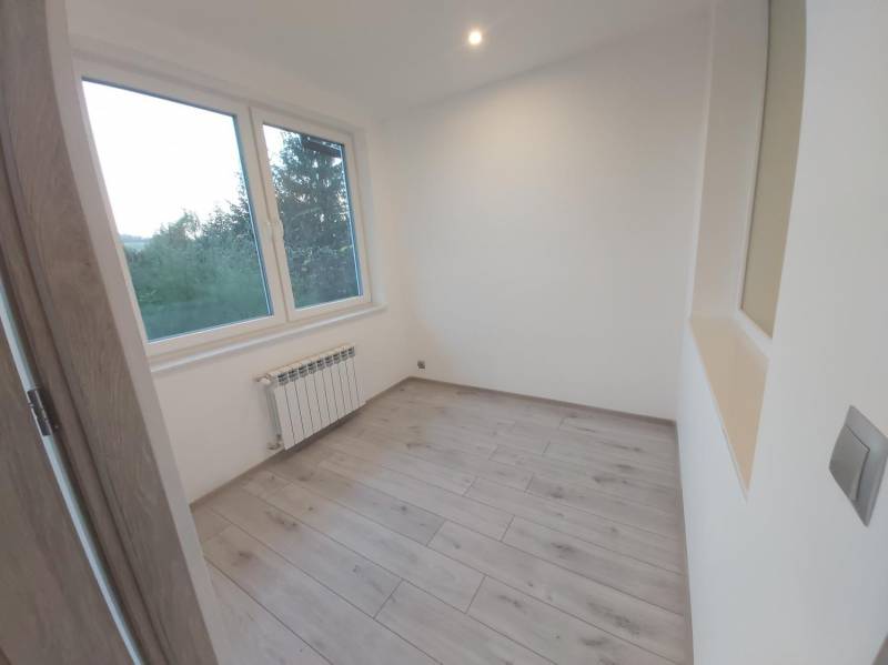 ox_mieszkanie-do-wynajecia-w-cieszynie-wraz-z-parkingiem-i-ogrodkiem-40m2