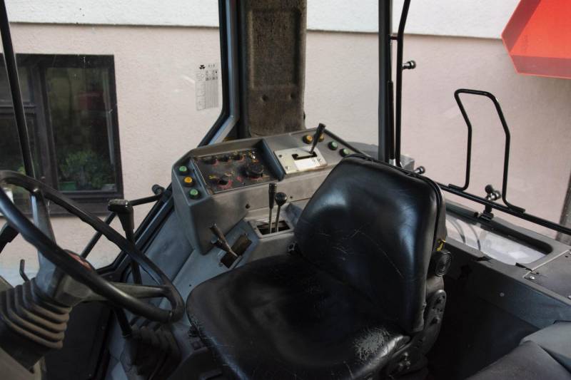 ox_ciagnik-rolniczy-traktor-massey-ferguson-3060