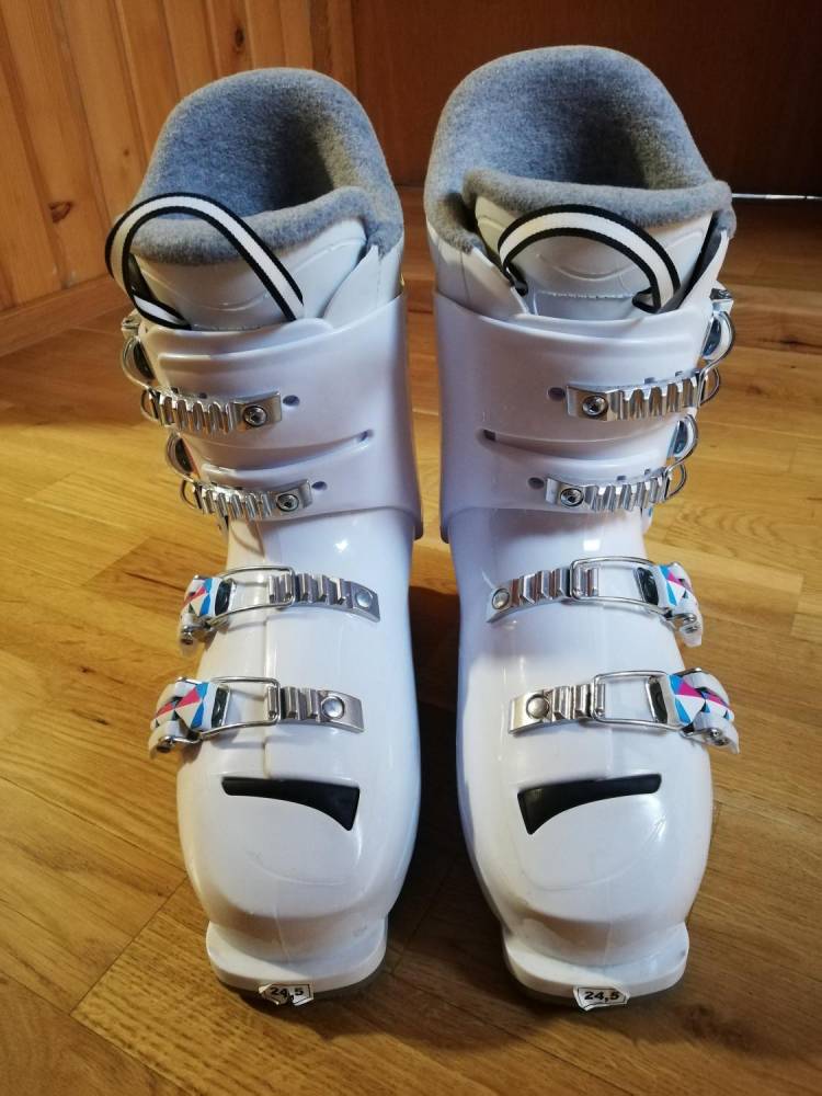 ox_komplet-buty-narciarskie-i-narty-rossignol
