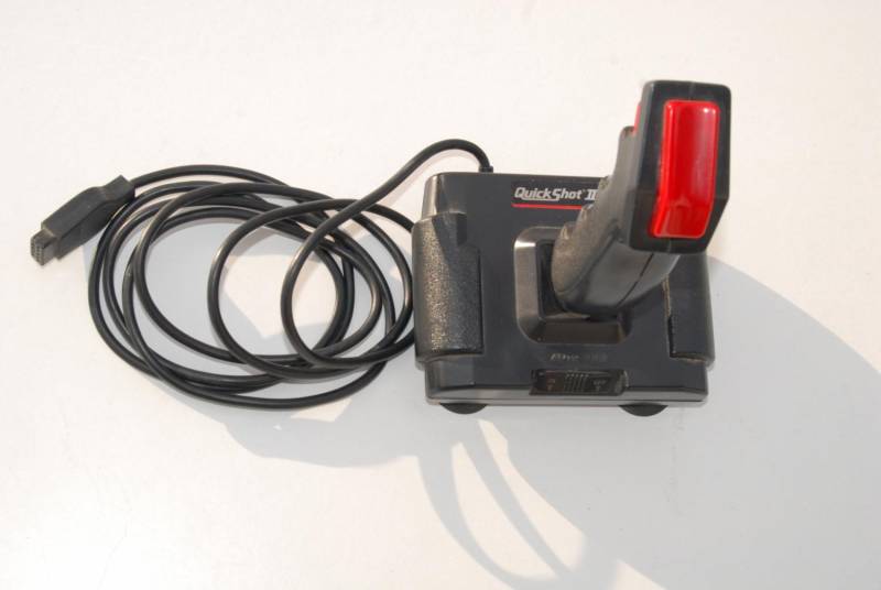 ox_stary-joystick-quickshot-ii-plus-svi-102-plus-atari-amiga-comodore