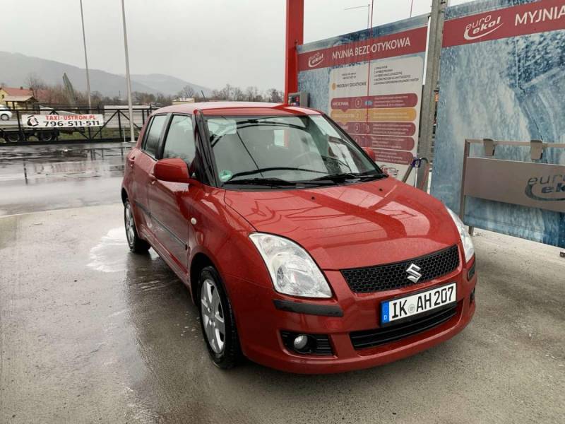 ox_suzuki-swift-13-benzyna-2008r-klima-naped-4x4-ogrzewanie-postojowe