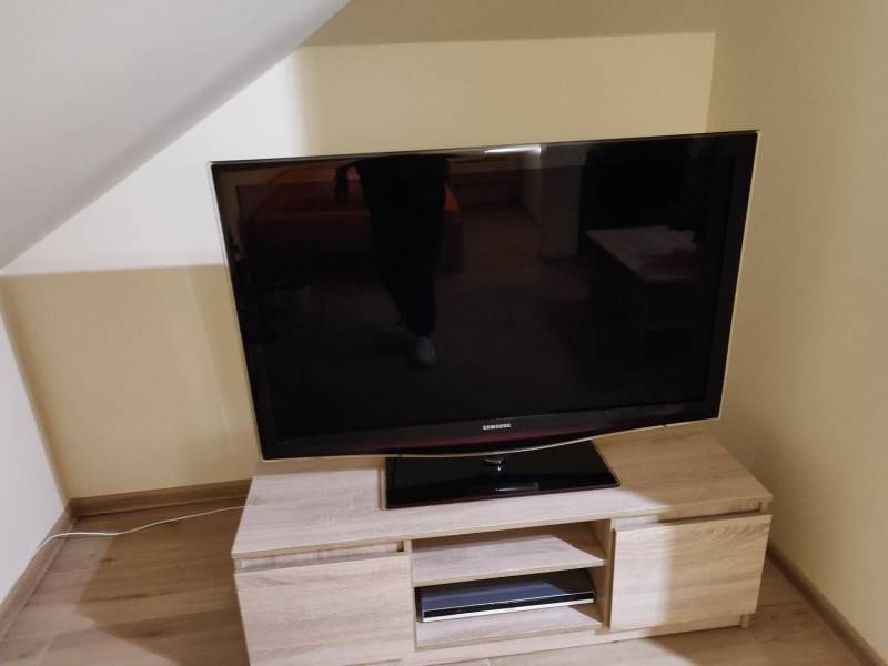 ox_telewizor-samsung-46-cali