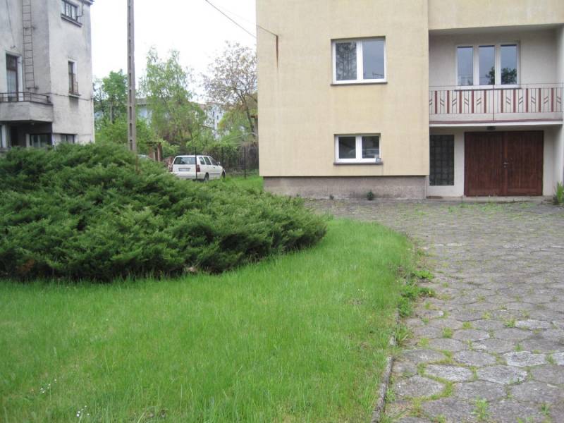 ox_skoczow-ul-mickiewicza-dom-pietrowy-w-centrum-na-sprzedaz