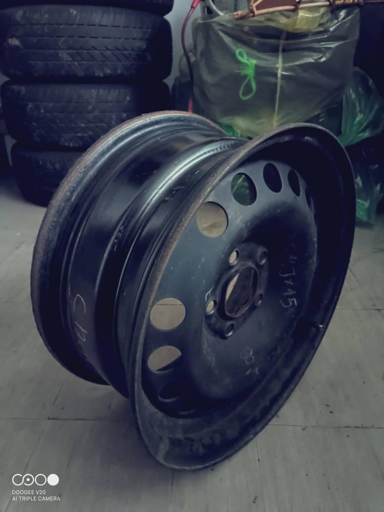 ox_sprzedam-felgi-stalowe-rozmiar-oplowski-na-5-srub-r15