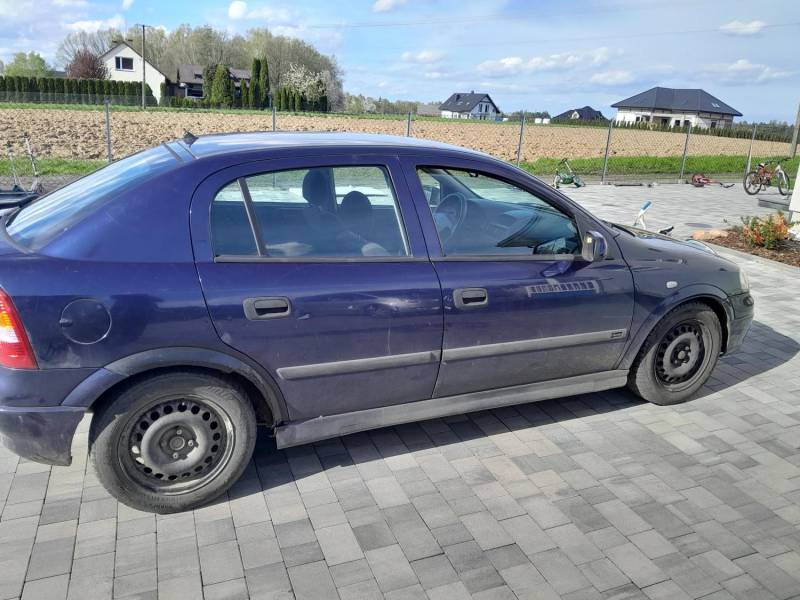 ox_sprzedam-opel-astra-2