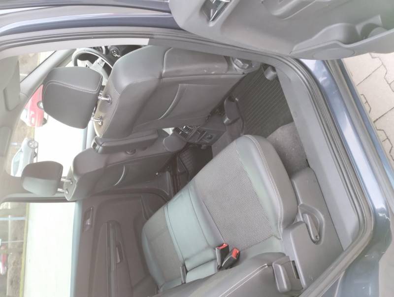 ox_opel-zafira-b