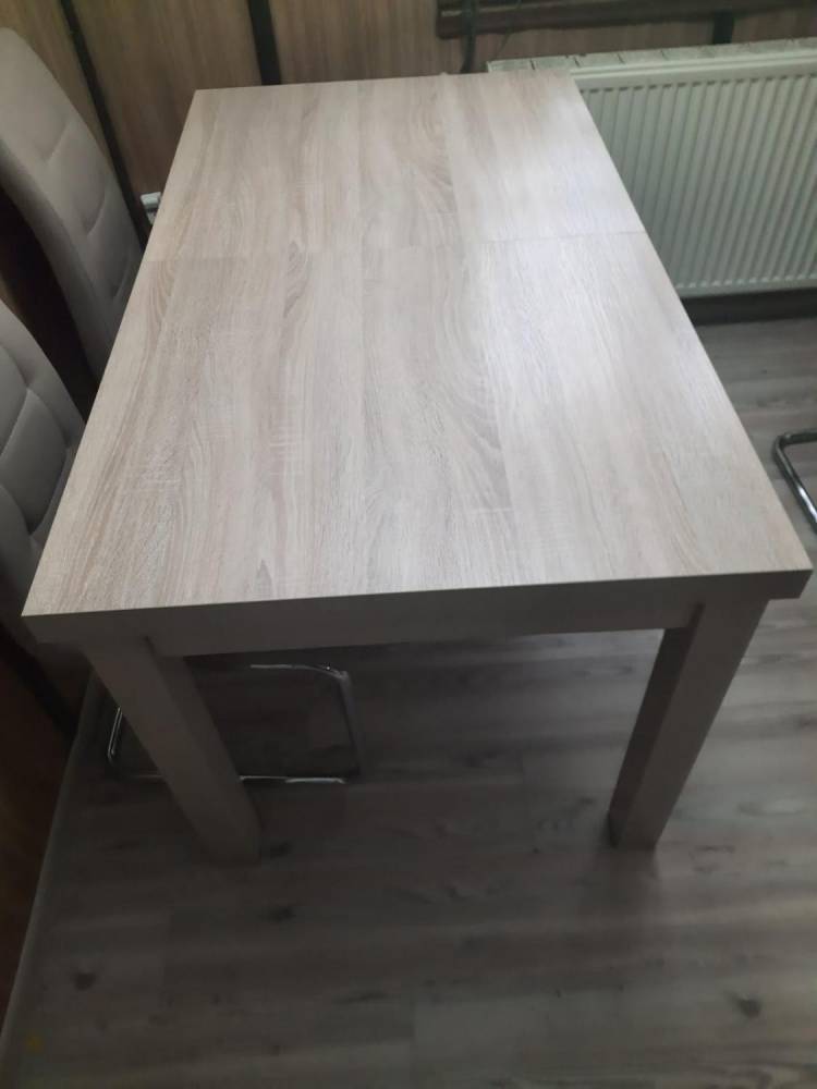 ox_sprzedam-stol-drewniany-rozkladany-stan-bardzo-dobry