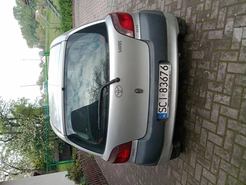 ox_toyota-yaris