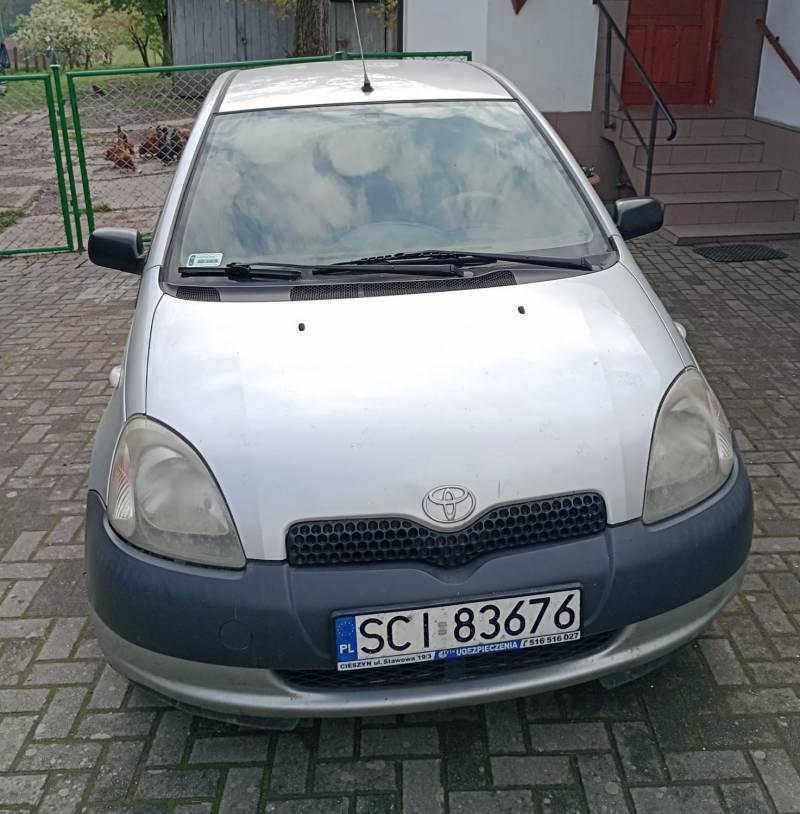 ox_toyota-yaris
