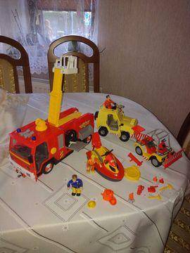 ox_duzy-zestaw-pojazdow-i-figurek-z-bajki-strazak-sam