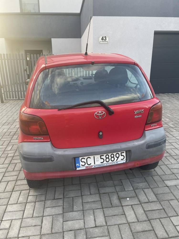 ox_toyota-yaris